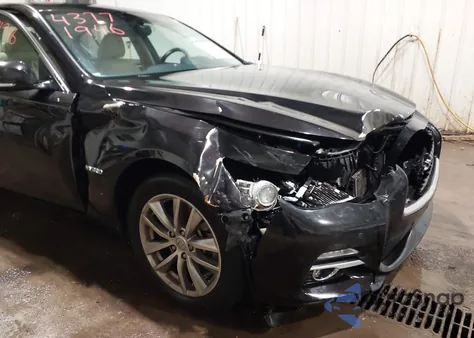 2015 Infiniti Q50 Hybrid Premium from USA, damaged, VIN JN1AV7AR8FM850104